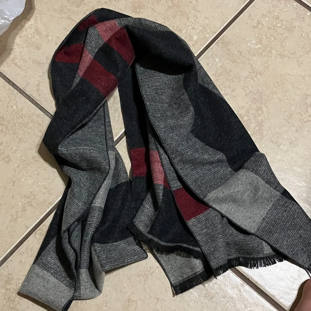 Men's Black and Red Checkered Scarf